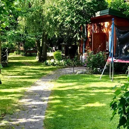 In Near Forest Edge Дом отдыха Dlugosiodlo